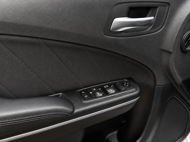 DODGE CHARGER SXT 2019