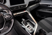 PEUGEOT 3008 2018