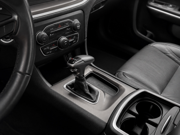 DODGE CHARGER SXT 2019