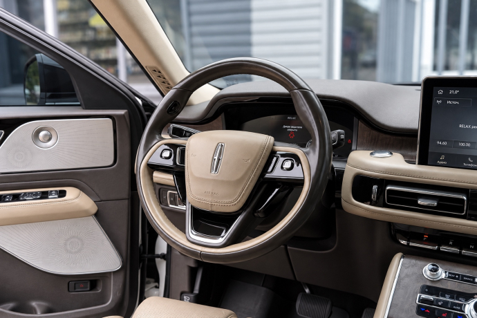 LINCOLN AVIATOR 2019