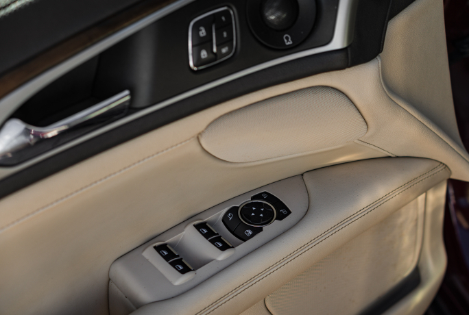 LINCOLN MKZ 2017