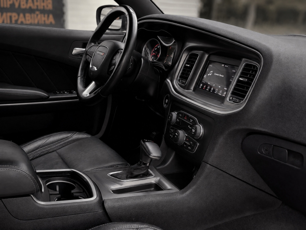 DODGE CHARGER SXT 2019