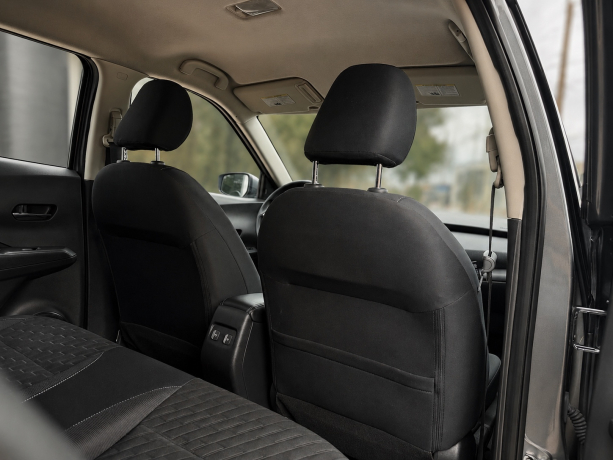 NISSAN KICKS SV 2023