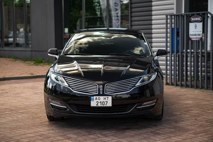 LINCOLN MKZ HYBRID