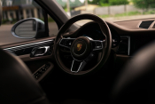 PORSCHE MACAN 2021