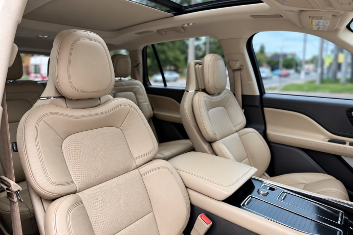 LINCOLN AVIATOR 2019