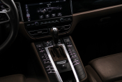 PORSCHE MACAN 2021