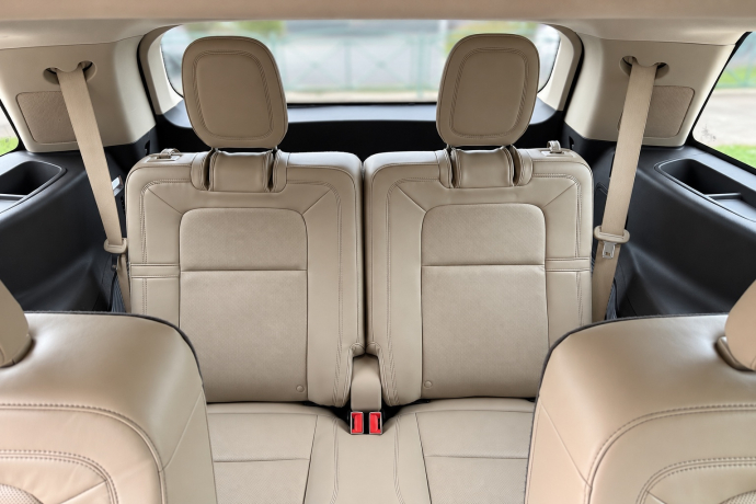 LINCOLN AVIATOR 2019