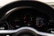 PORSCHE MACAN 2021