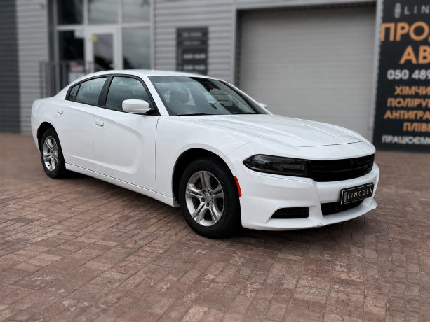 DODGE CHARGER SXT 2019