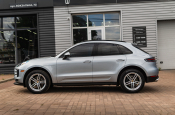PORSCHE MACAN 2021