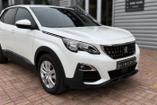 PEUGEOT 3008 2018