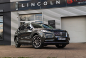 Lincoln Corsair 