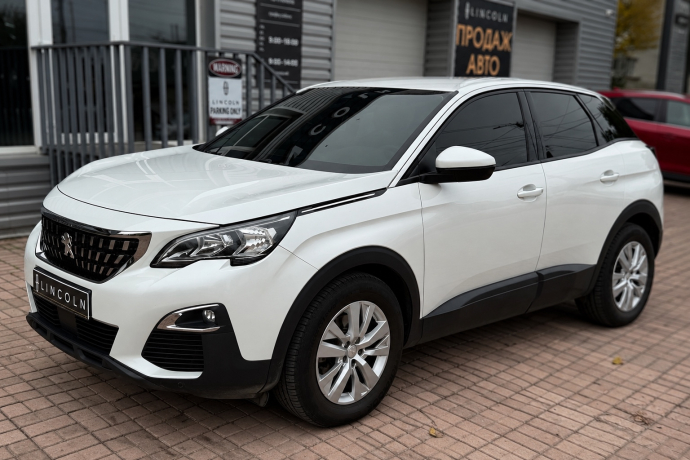PEUGEOT 3008 2018