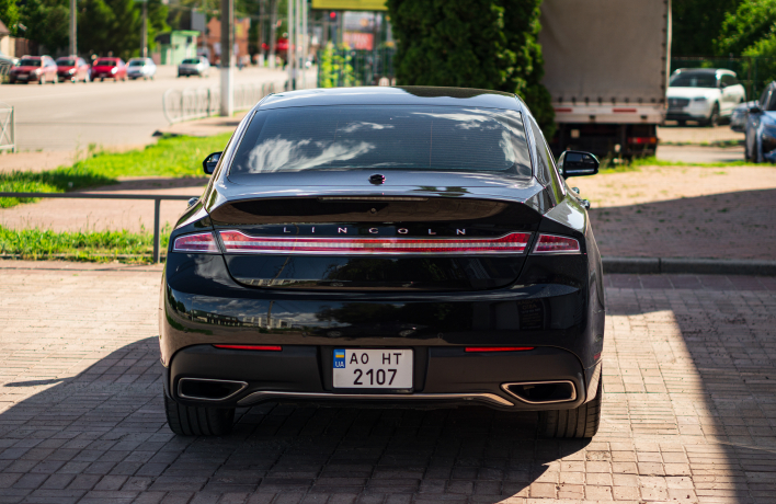 LINCOLN MKZ HYBRID