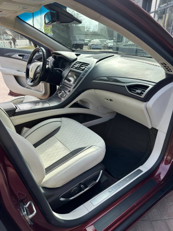 LINCOLN MKZ BLACK LEBEL