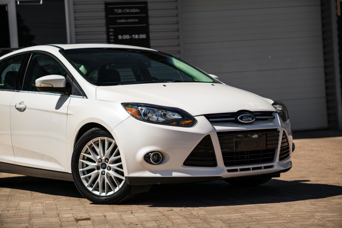 FORD FOCUS TITANIUM