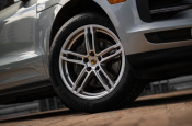 PORSCHE MACAN 2021
