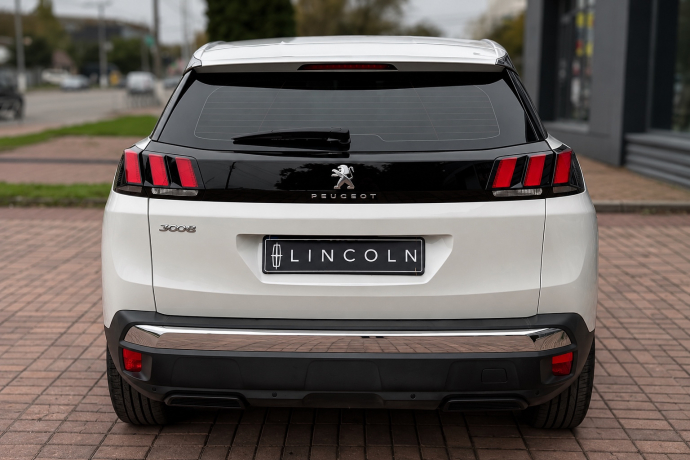 PEUGEOT 3008 2018