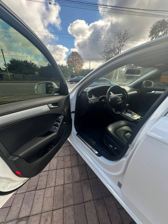AUDI A4 2013