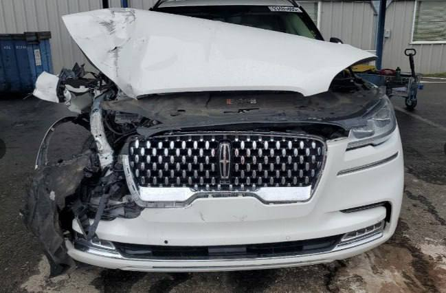 LINCOLN AVIATOR BLACK LABEL 2019