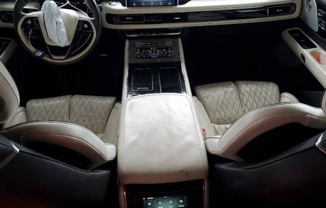 LINCOLN AVIATOR BLACK LABEL 2019