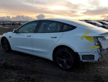 TESLA MODEL 3  2022