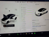 TESLA MODEL 3  2022
