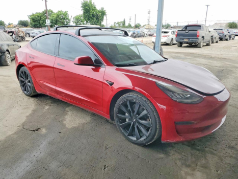 TESLA  MODEL 3 2020