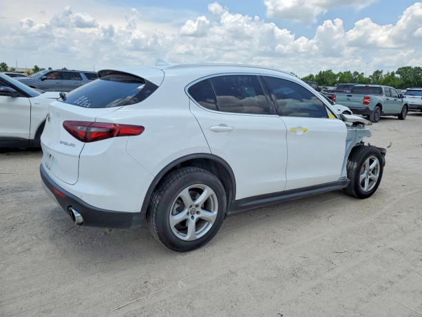   ALFA ROMEO STELVIO BASE 2020
