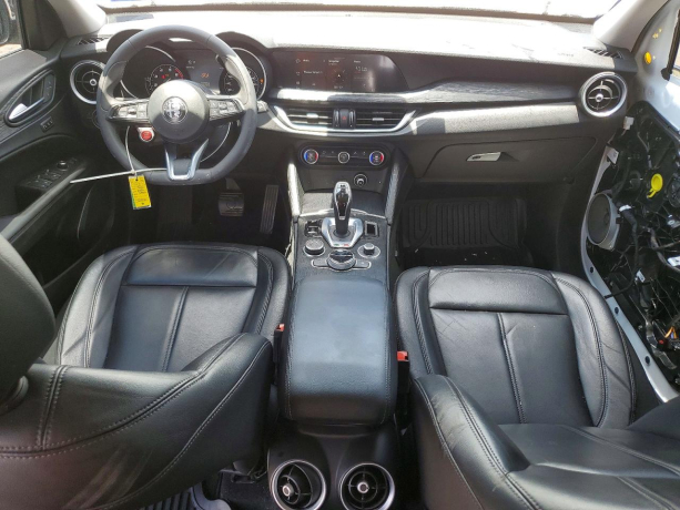   ALFA ROMEO STELVIO BASE 2020